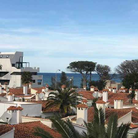 Estudio en Dénia con piscina y wifi privada, a 100 m del mar Esterno foto