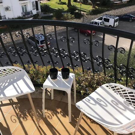 Estudio en Dénia con piscina y wifi privada, a 100 m del mar Esterno foto