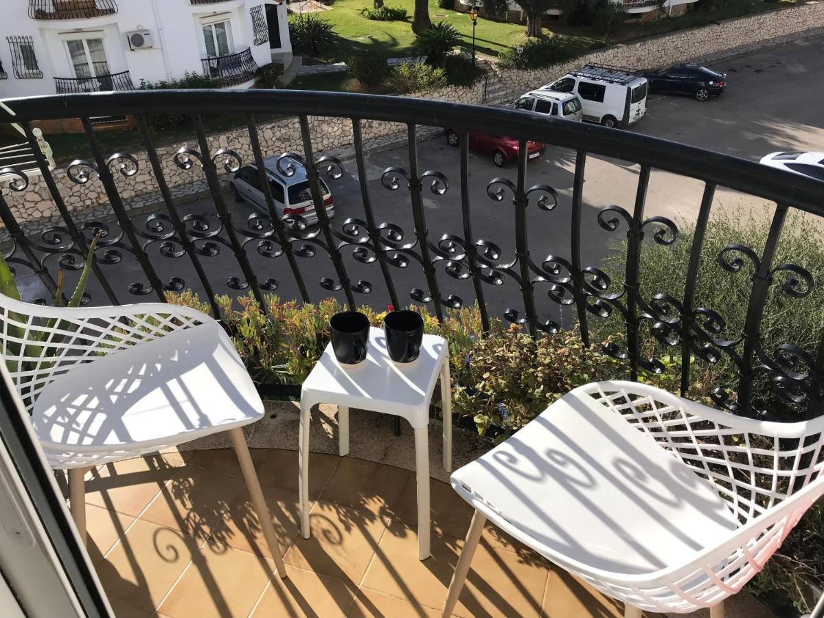 Estudio en Dénia con piscina y wifi privada, a 100 m del mar Esterno foto